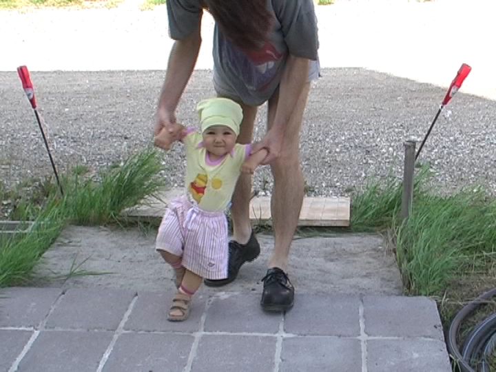 Dateiname=erstes-gehen-2007-07-28.mpeg
Dateigröße=344854KB
Abmessungen: 0x0
hinzugefügt am: 08. August 2007 erstes-gehen-2007-07-28.mpeg