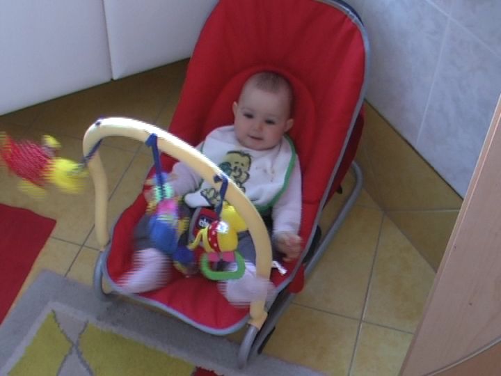 Im-der-wippe-2007-05-04.mpeg