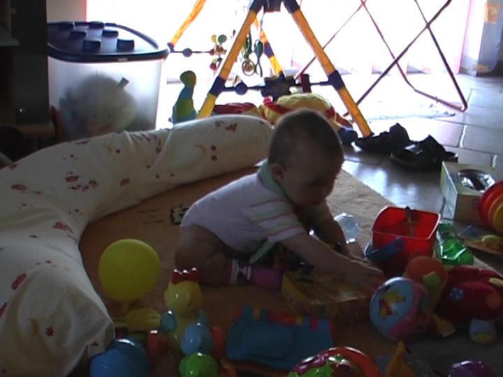 Dateiname=ball-spielen-2007-06-24.mpeg
Dateigröße=264278KB
Abmessungen: 0x0
hinzugefügt am: 15. Juli 2007 ball-spielen-2007-06-24.mpeg