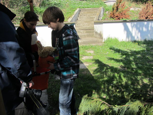 Eiersuche in Goldgeben
