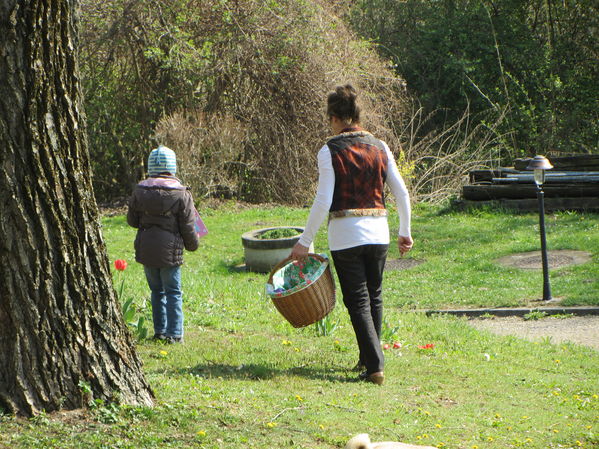 Eiersuche in Goldgeben
